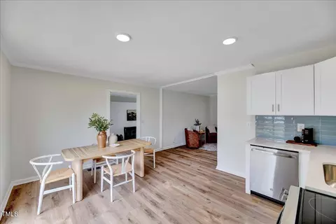 Dining - 117 Mars Dr, Dunn, NC 28334 photo 3 of 3