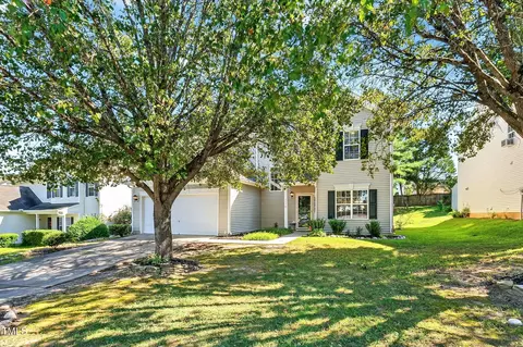 5308 Seaspray Ln, Raleigh, NC 27610