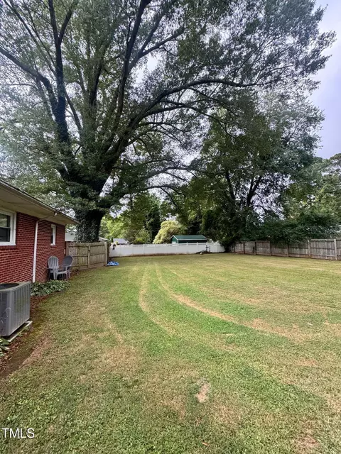 Exterior - 220 Pine Tree Rd, Oxford, NC 27565 photo 6 of 7