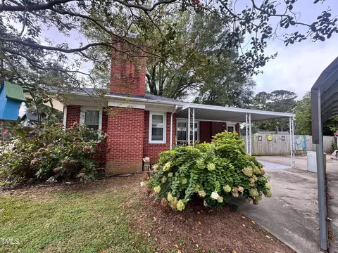 Exterior - 220 Pine Tree Rd, Oxford, NC 27565 photo 2 of 7
