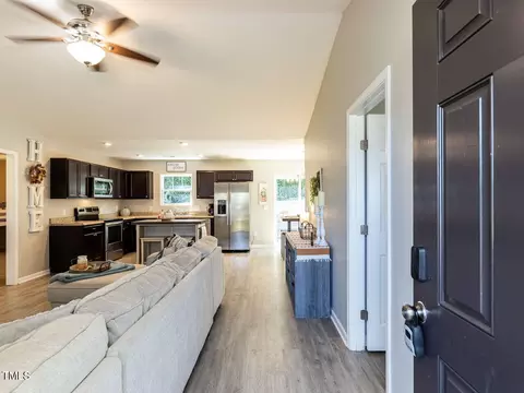 Entry Way - 167 Marlin Ln, Smithfield, NC 27577 photo 1 of 1