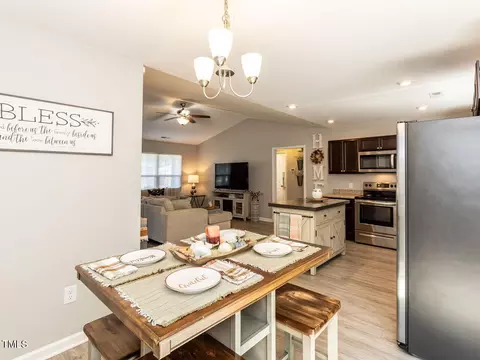 Dining - 167 Marlin Ln, Smithfield, NC 27577 photo 2 of 2
