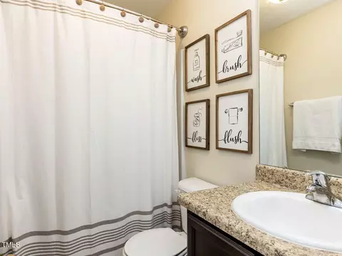 Bath - 167 Marlin Ln, Smithfield, NC 27577 photo 3 of 3