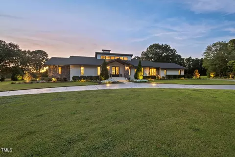 3210 Medford Rd, Durham, NC 27705