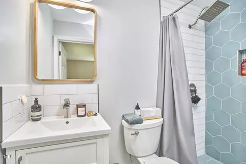 Bath - 4103 Cheek Rd, Durham, NC 27704 photo 2 of 2