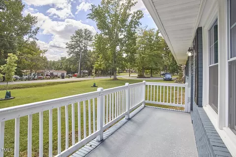 Exterior - 4103 Cheek Rd, Durham, NC 27704 photo 2 of 4