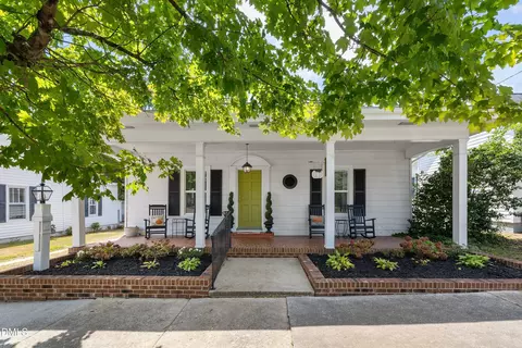 303 W Parrish Dr, Benson, NC 27504