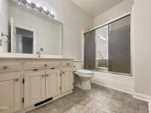 Bath - 704 Topleaf Ct, Garner, NC 27529 photo 1 of 2