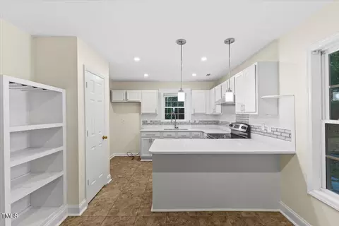 2804 Lutz Ln, Durham, NC 27703 photo 11