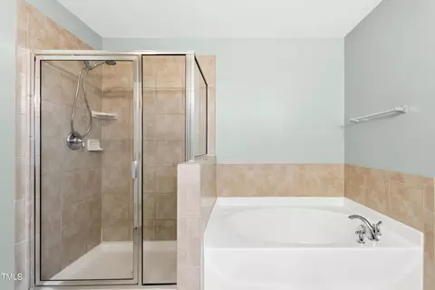 Bath - 342 Westgrove Ct, Durham, NC 27703 photo 2 of 3