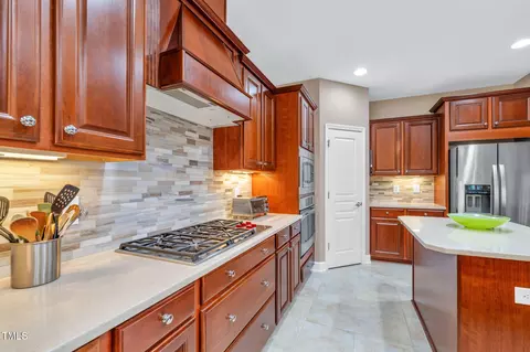 Kitchen - 317 Beckingham Loop, Cary, NC 27519 photo 3 of 3
