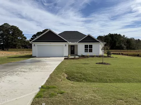204 Boston River Dr #( 10), Dunn, NC 28334