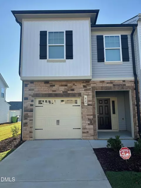 849 Channel Drop Loop, Zebulon, NC 27597
