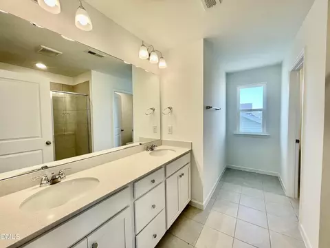 Bath - 124 Vulcan St, Garner, NC 27529 photo 1 of 1