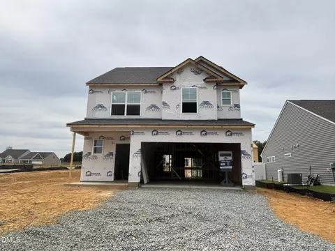 529 Highview Dr #21, Benson, NC 27504