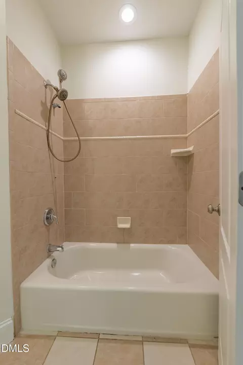 Bath - 210 Lindemans Dr, Cary, NC 27519 photo 3 of 6