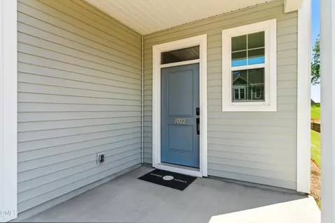 2172 Pink Peony Cir #164, Durham, NC 27703