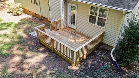 Exterior - 6112 Walnut Glen Dr, Willow Spring, NC 27592 photo 3 of 7