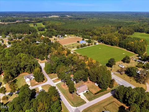 View/Area - 20 Pine Nut Ln, Smithfield, NC 27577 photo 6 of 6
