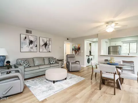 800 St Andrews Dr #260, Pinehurst, NC 28374