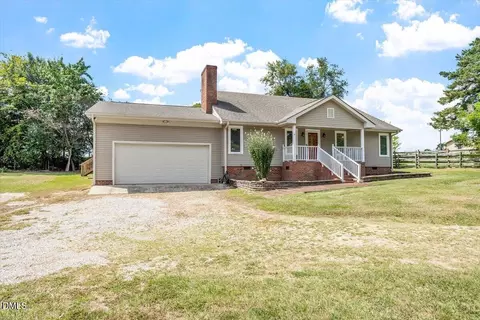 Exterior - 9966 Us Hwy 421 S, Erwin, NC 28339 photo 3 of 9