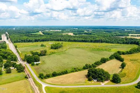 555 Corbett Rd, Nashville, NC 27856