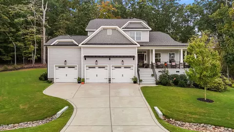 2301 Sterling Crest Dr, Wake Forest, NC 27587