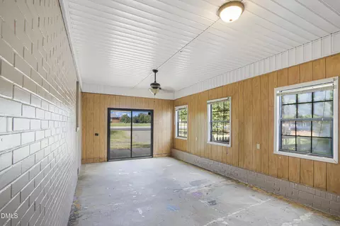 Exterior - 210 Stallings Rd, Durham, NC 27703 photo 4 of 8