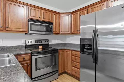 14 Atlantic Ave, Benson, NC 27504 photo 15