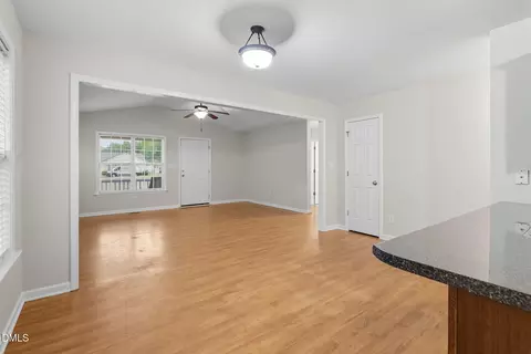 14 Atlantic Ave, Benson, NC 27504 photo 17