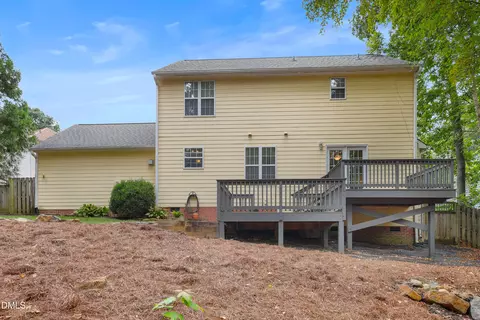 Exterior - 6 Bluffside Ct, Durham, NC 27712 photo 7 of 10