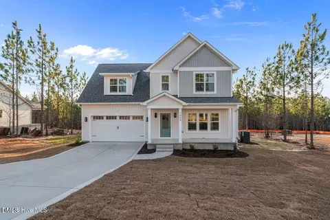 1009 Ivory Ln, West End, NC 27376