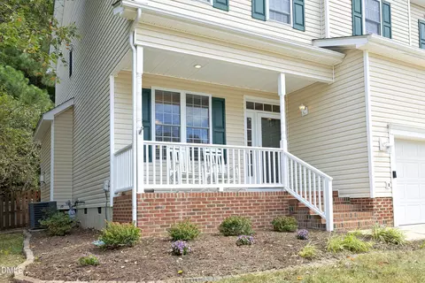 Exterior - 1421 Big Leaf Loop, Apex, NC 27502 photo 2 of 8