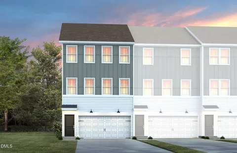 2801 Farmhouse Dr, Apex, NC 27502