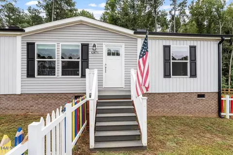 Exterior - 12471 Selma Rd, Middlesex, NC 27557 photo 3 of 7