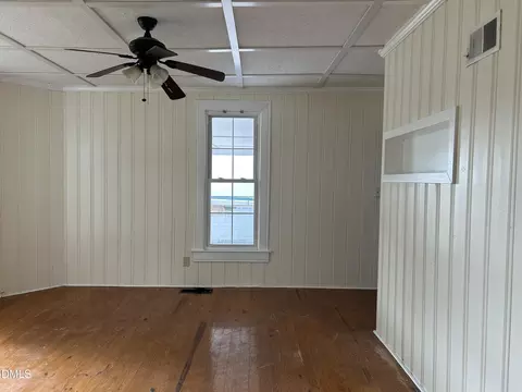 Living - 209 E Harnett St, Dunn, NC 28334 photo 2 of 2
