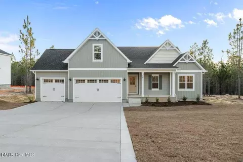 1017 Ivory Ln, West End, NC 27376