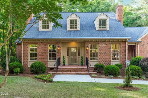 1015 Mulberry Rd, Clayton, NC 27520
