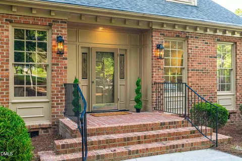 1015 Mulberry Rd, Clayton, NC 27520