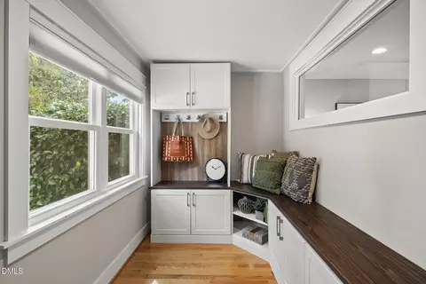 Entry Way - 3912 Old Chapel Hill Rd, Durham, NC 27707 photo 2 of 2