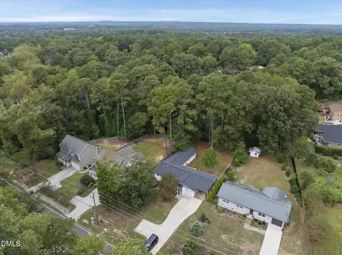 View/Area - 3912 Old Chapel Hill Rd, Durham, NC 27707 photo 2 of 9