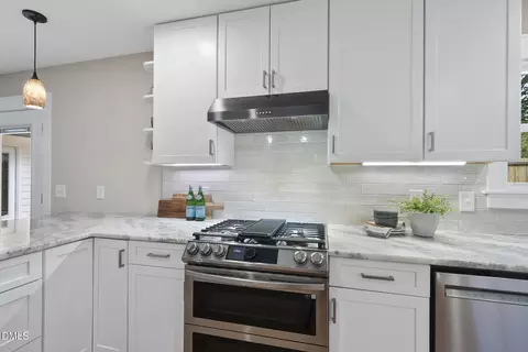 Kitchen - 3912 Old Chapel Hill Rd, Durham, NC 27707 photo 4 of 7