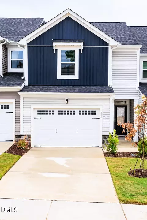 136 Siebold St, Garner, NC 27529 photo 2