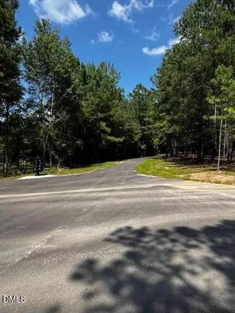 4050 Granite Ridge Trl, Raleigh, NC 27616