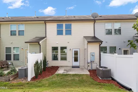 Exterior - 4205 Ginger Sprout Dr, Wake Forest, NC 27587 photo 3 of 5