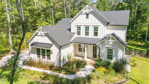 1017 Fortune Ln, Mebane, NC 27302