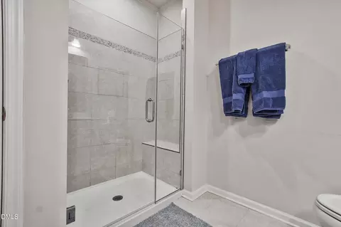 Bath - 1002 Kentlands Dr, Durham, NC 27713 photo 4 of 7