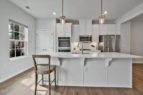 Kitchen - 1002 Kentlands Dr, Durham, NC 27713 photo 4 of 6