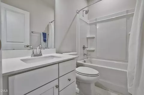 Bath - 1002 Kentlands Dr, Durham, NC 27713 photo 7 of 7