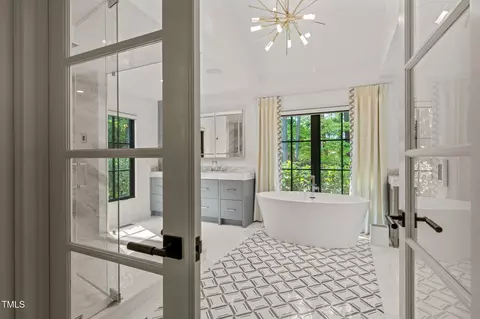 Bath - 3829 Regent Rd, Durham, NC 27707 photo 1 of 7